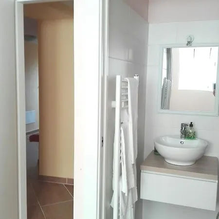 فندق مبيت وإفطار Della Baia *