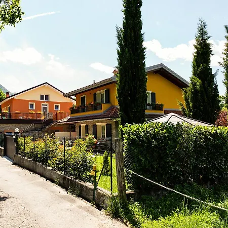 Nocleg ze śniadaniem Della Baia *